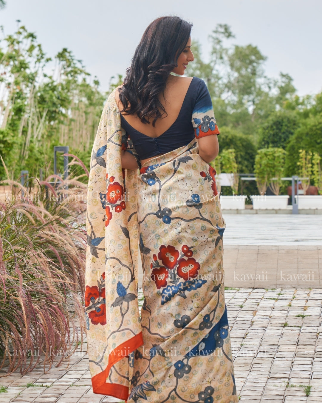 Surmayi Handpainted Kalamkari Design Saree