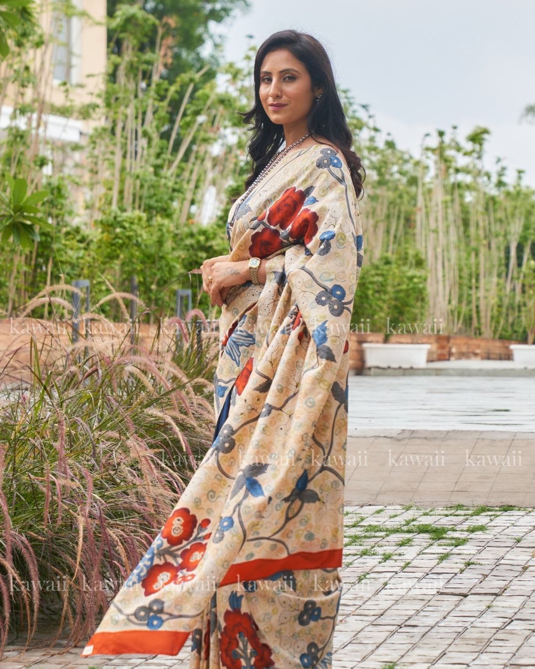 Surmayi Handpainted Kalamkari Design Saree