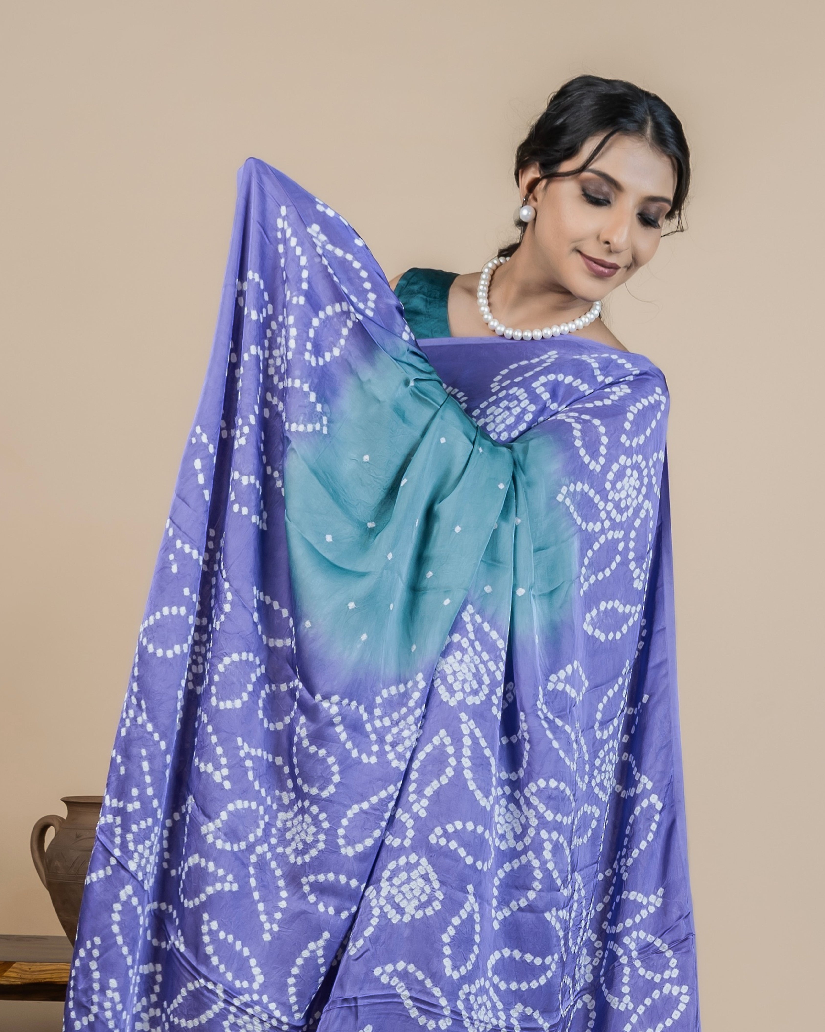 Maayro Bandhani Saree