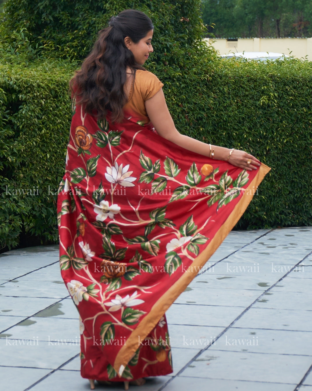 Parina Handpainted Kalamkari Design Saree