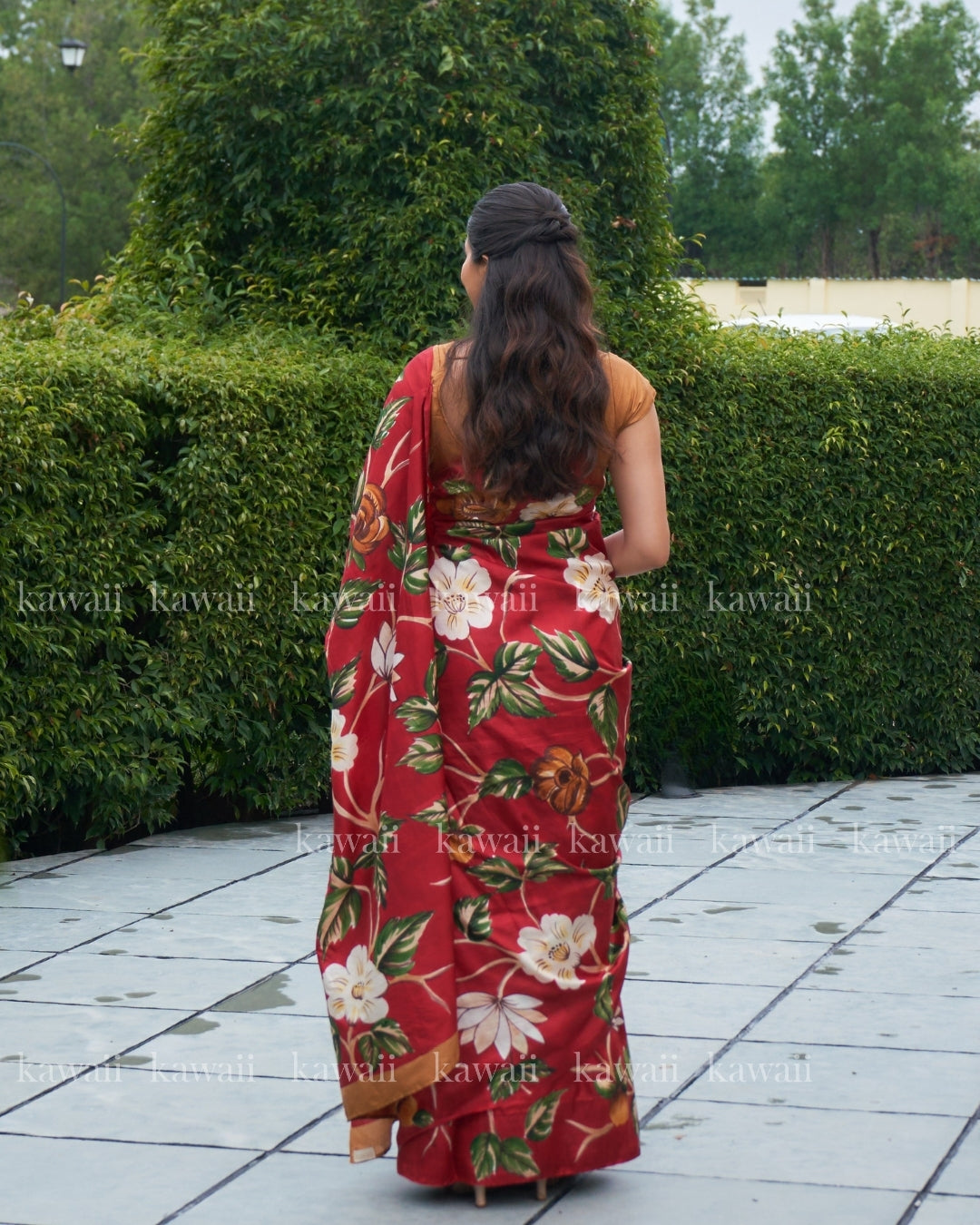Parina Handpainted Kalamkari Design Saree