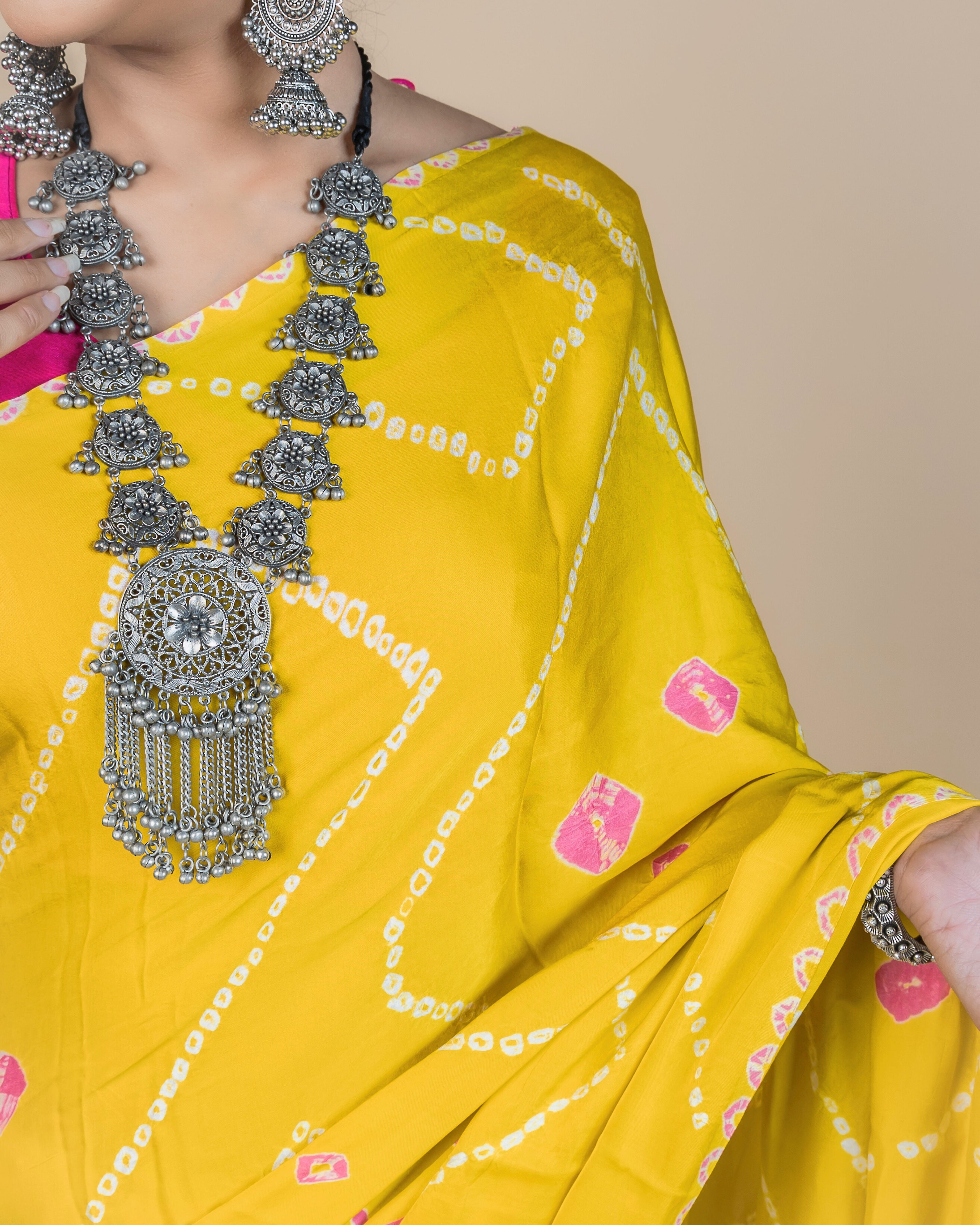 Pitaka Bandhani Saree