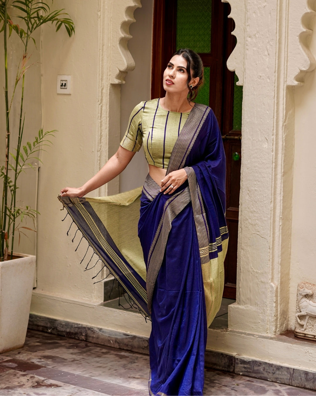 Vaani Royal Blue and Lime Green Handloom Cotton Saree