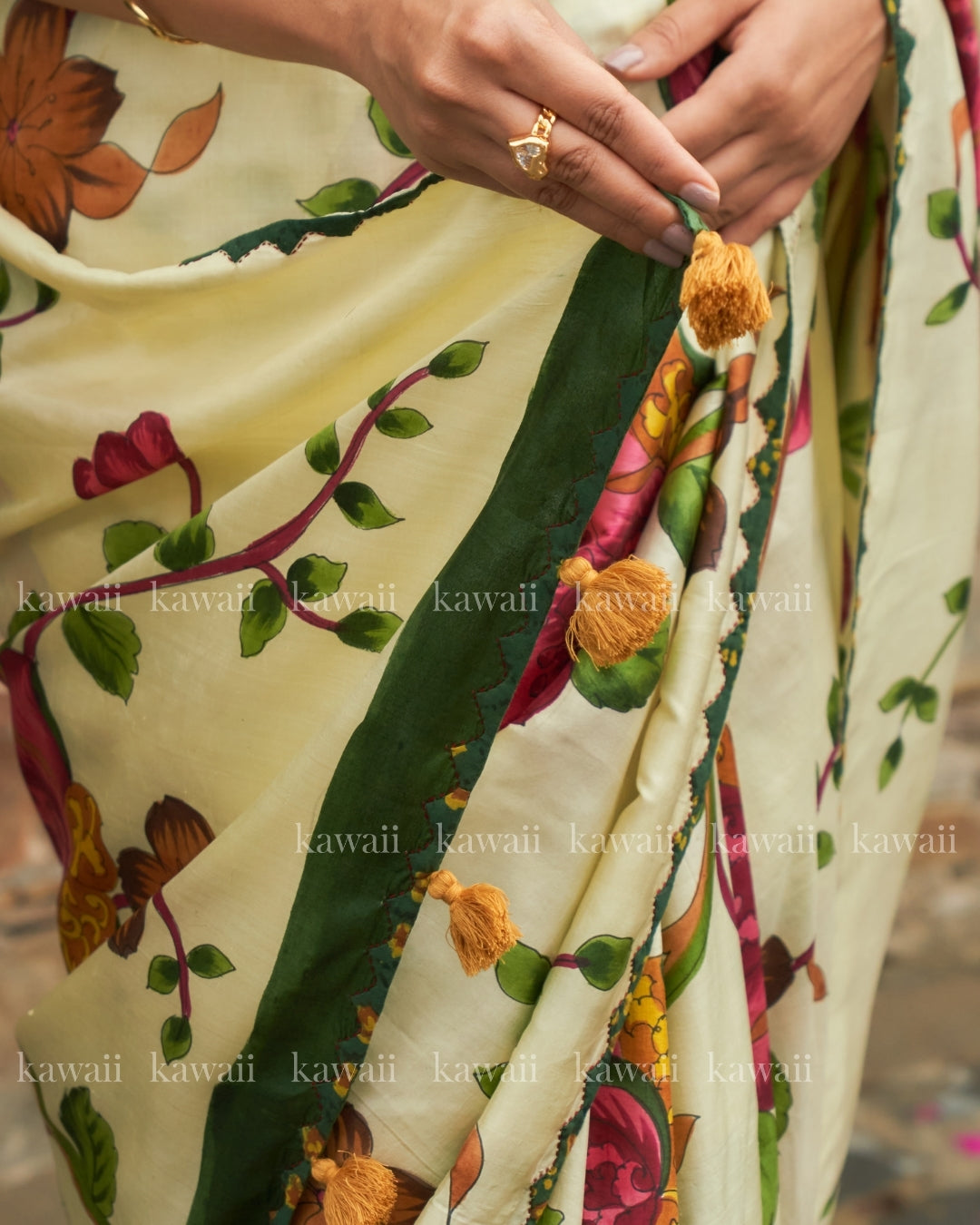 Varishi Handpainted Kalamkari Design Saree