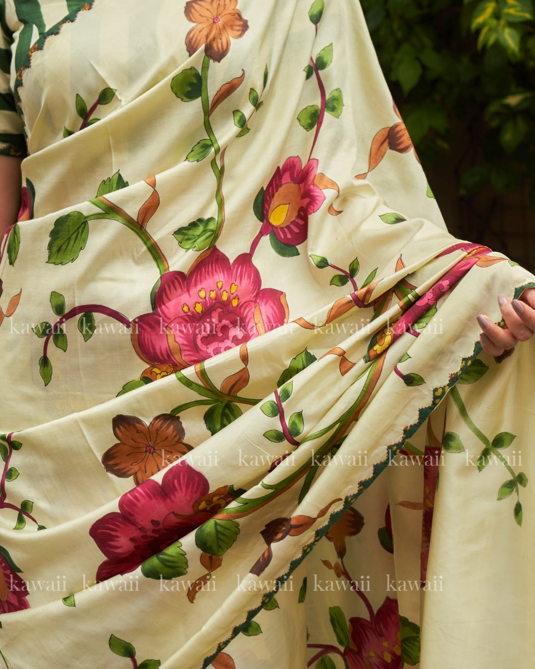 Varishi Handpainted Kalamkari Design Saree