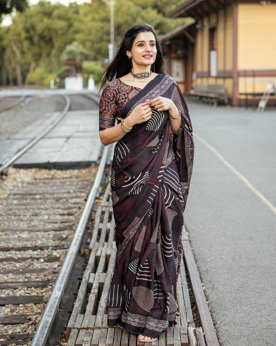 Ishi Iyer in Veda Ajrakh Saree