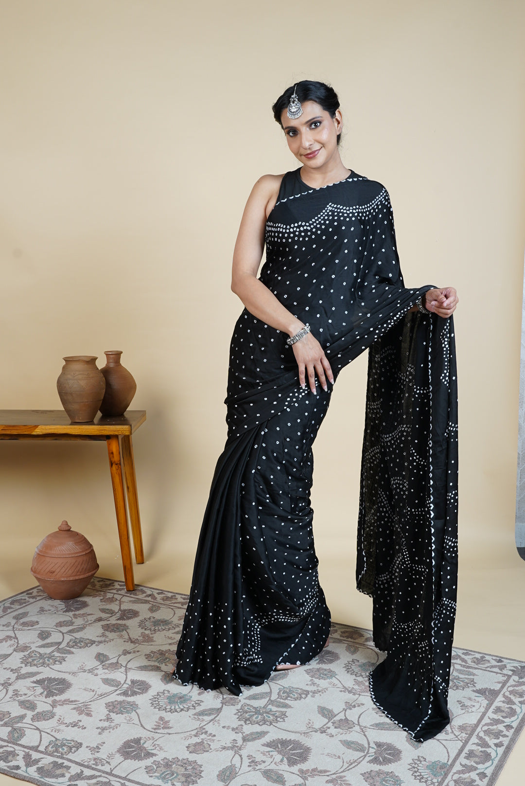 Sitara Bandhani Saree