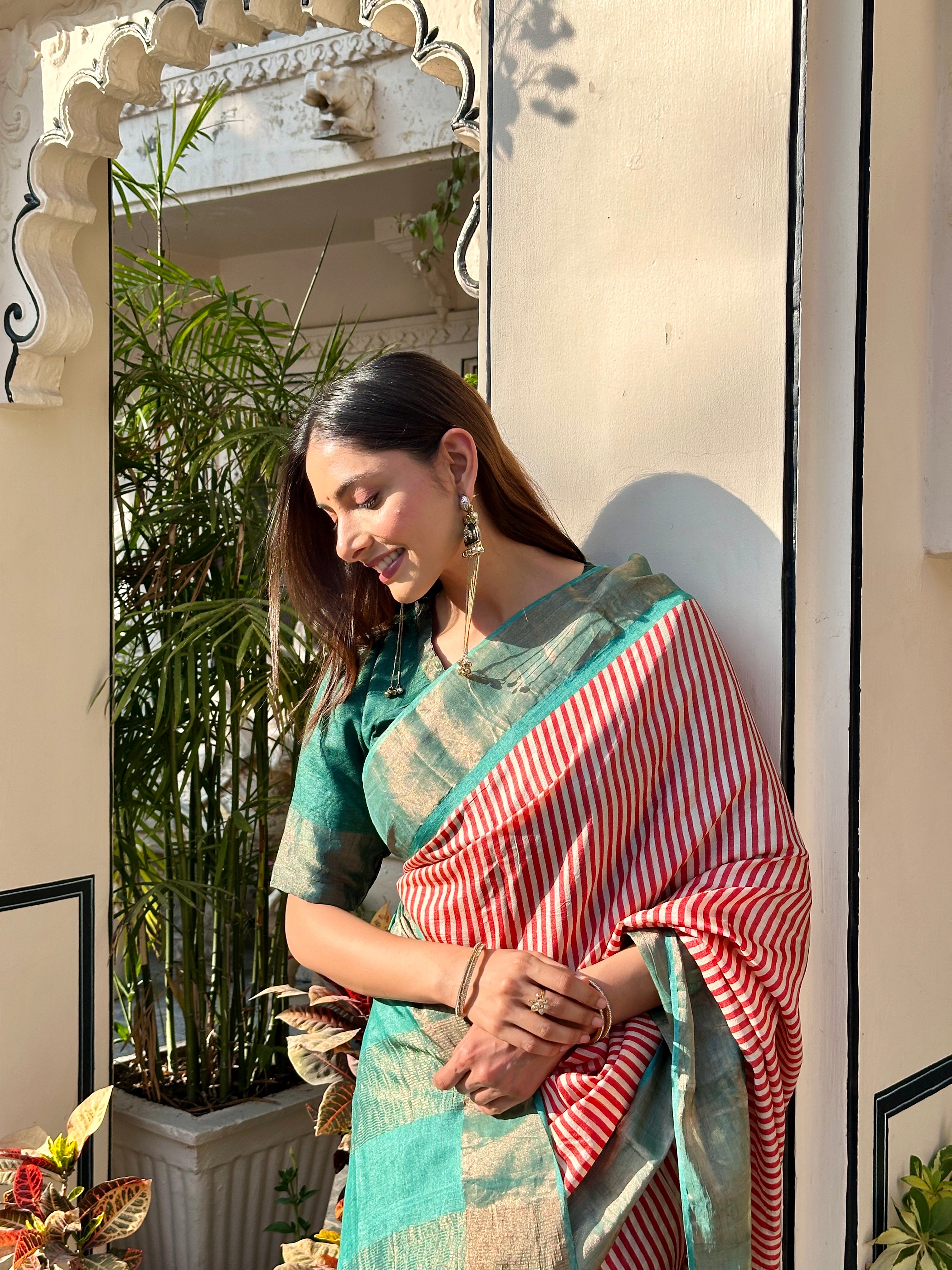 Sutra Striped Block Print Saree