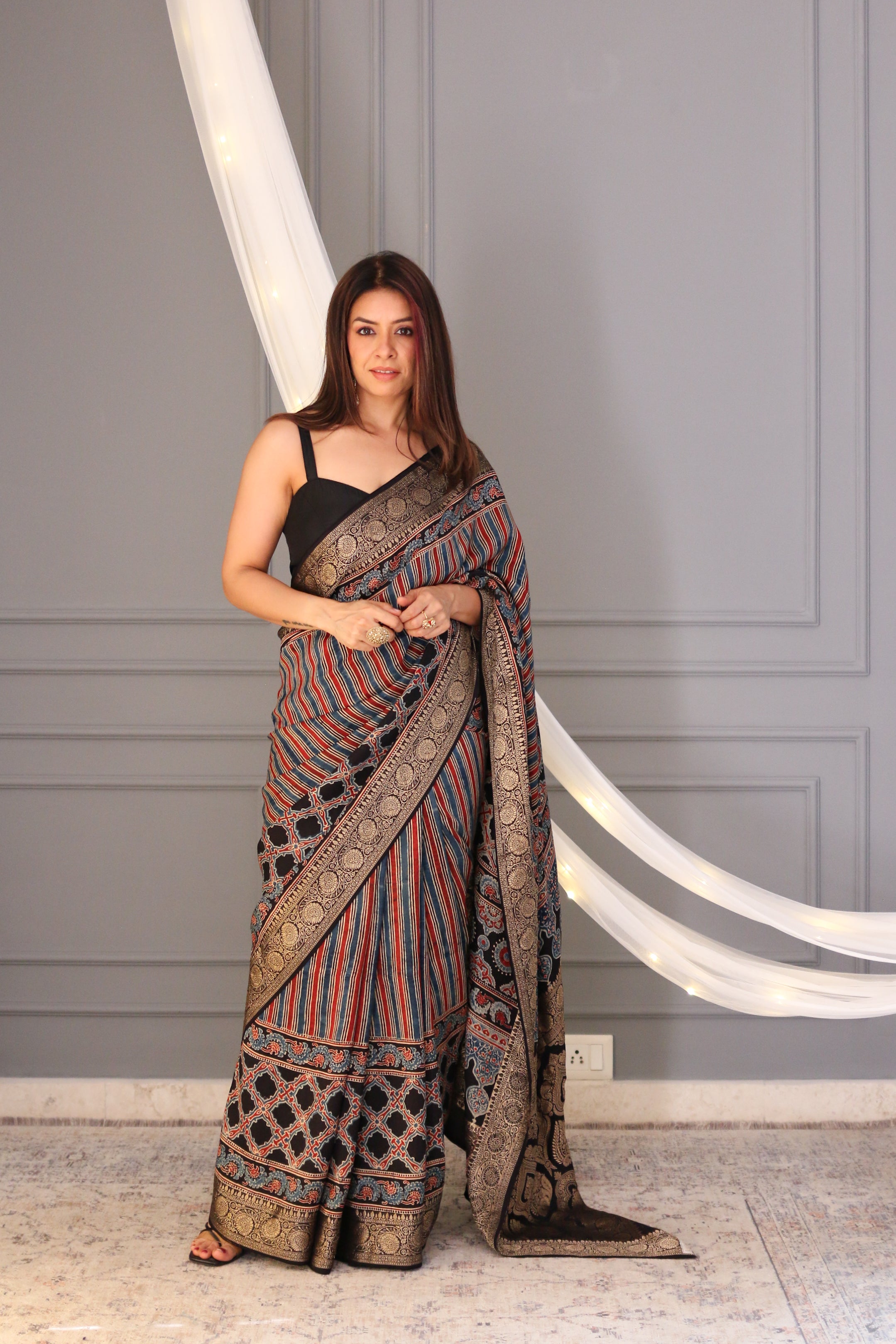 Rishu Lamba in Varnikaa Ajrakh Saree