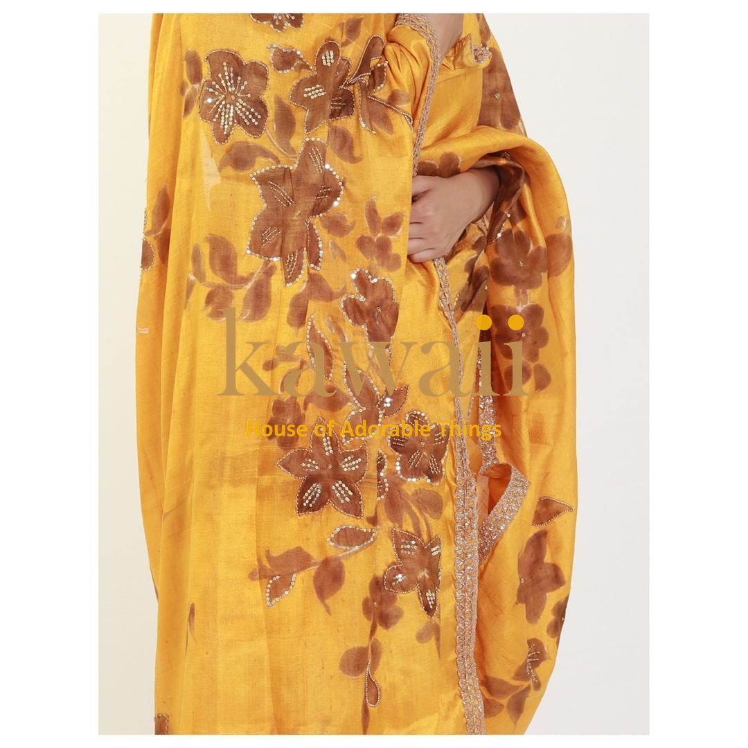 Kesari Handpainted Design on Pure Handloom Silk Saree