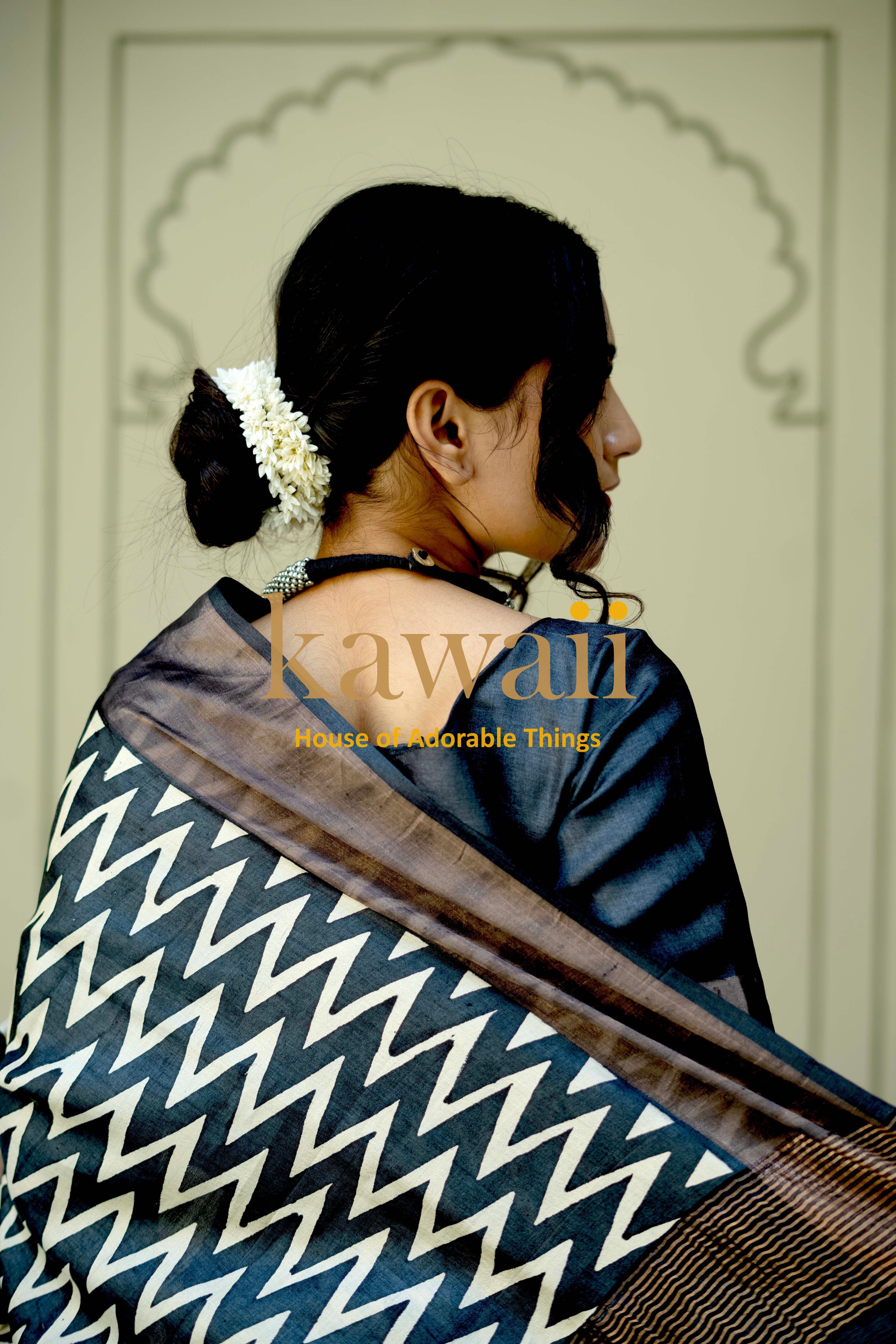 Elegant Kawaii Block Print Tussar Silk Saree with Geometric Patterns and a Rich Pallu