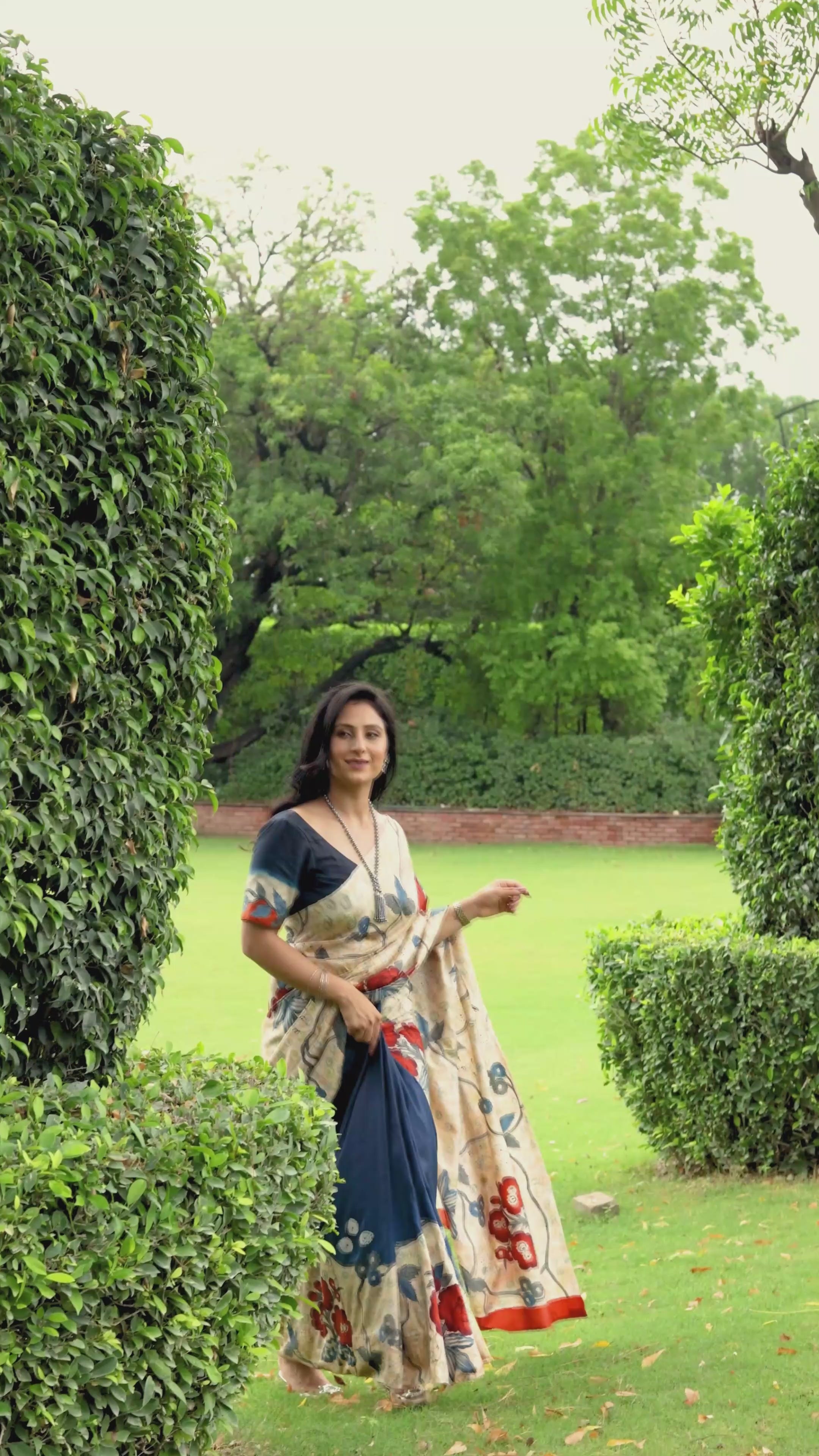 Surmai Handpainted Kalamkari Design Saree