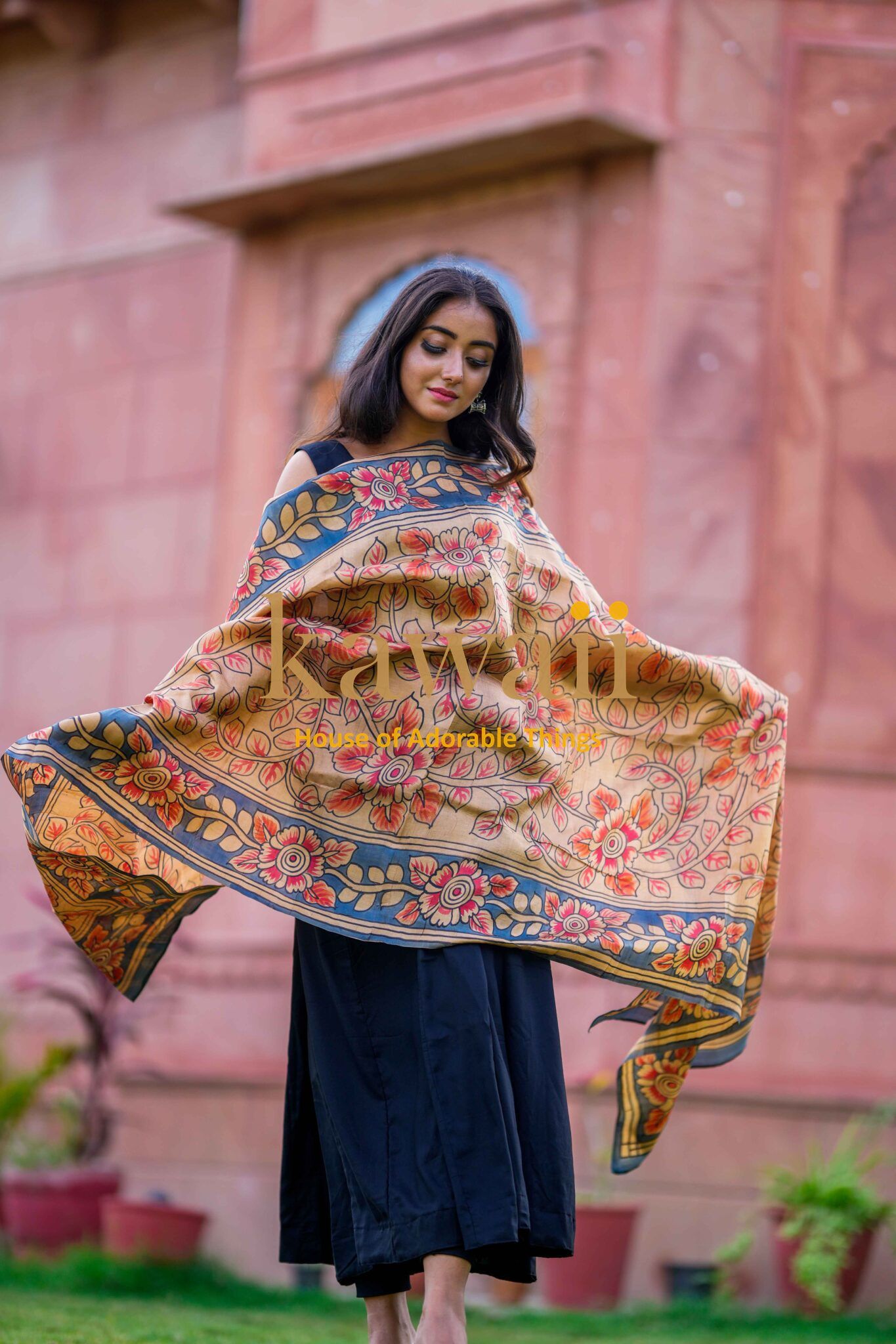 Sunahri Kalamkari Design Dupatta on Pure Silk
