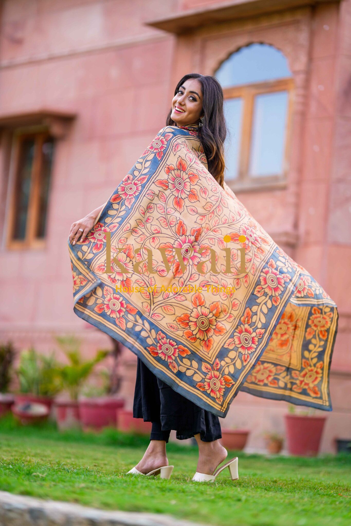 Sunahri Kalamkari Design Dupatta on Pure Silk